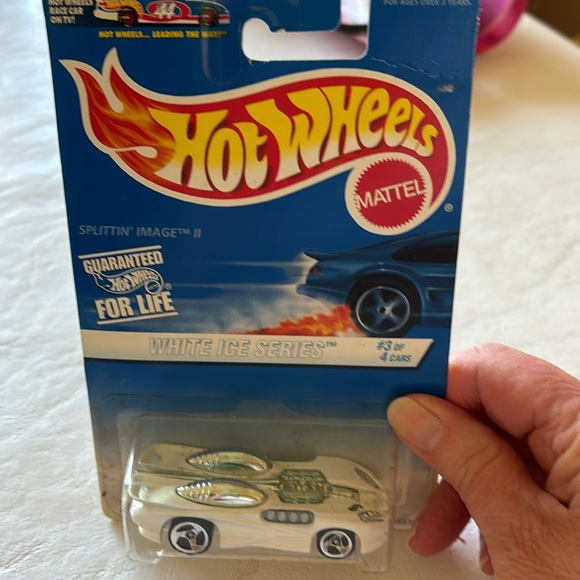 Hot Wheels new unopened White Ice Series cars - Picture 6 of 9